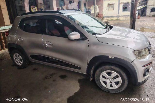 Renault KWID 1.0 RXT Second-hand 2018 Renault KWID 1.0 RXT for sale in Valsad