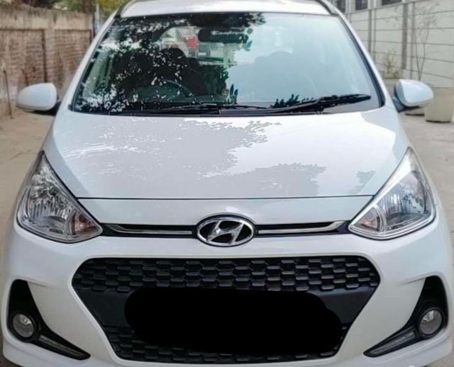 Second-hand 2018 Hyundai Grand i10 1.2 CRDi Asta for sale in New Delhi