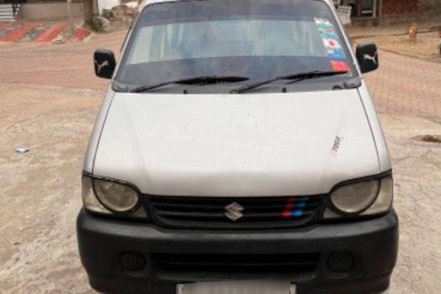 Maruti Suzuki Eeco 5 STR With AC Plus HTR CNG Second-hand 2012 Maruti Suzuki Eeco 5 STR With AC Plus HTR CNG for sale in Surat