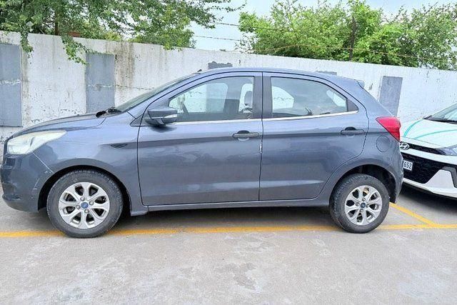 Ford Figo 1.5D Titanium MT Second-hand 2017 Ford Figo 1.5D Titanium MT for sale in Surat