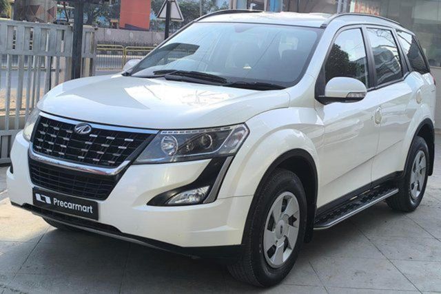 Mahindra XUV500 W7 BSIV Second-hand 2018 Mahindra XUV500 W7 BSIV for sale in Bangalore