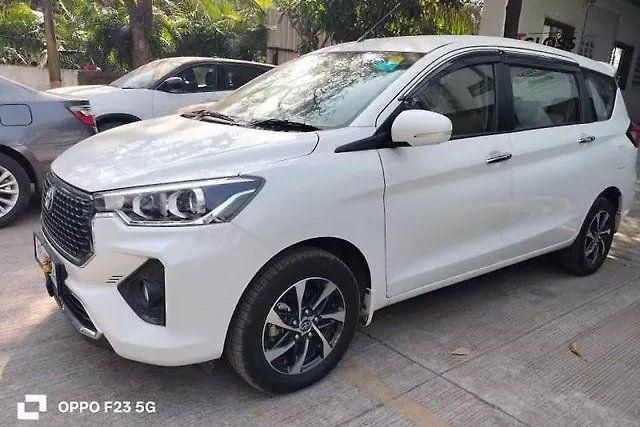 Toyota Rumion V AT Second-hand 2023 Toyota Rumion V AT for sale in Pune