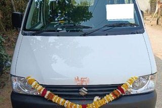 2 Used Maruti Eeco in Chandrapur