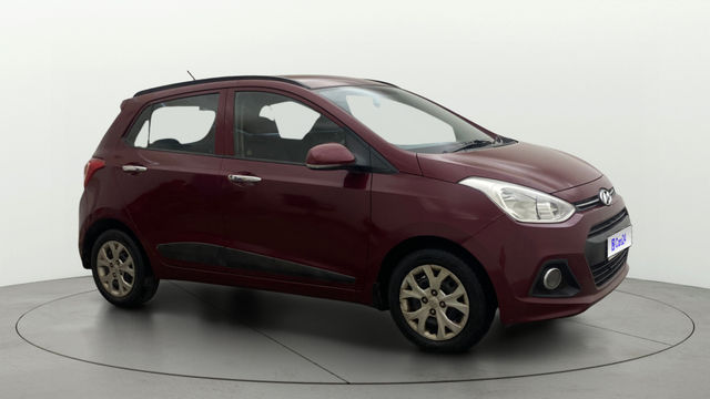 Second-hand 2014 Hyundai Grand i10 Sportz for sale in Hyderabad