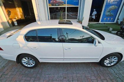Used Elegance 1.8 TSI AT