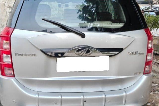 Second-hand 2017 Mahindra XUV500 W4 for sale in Gurgaon
