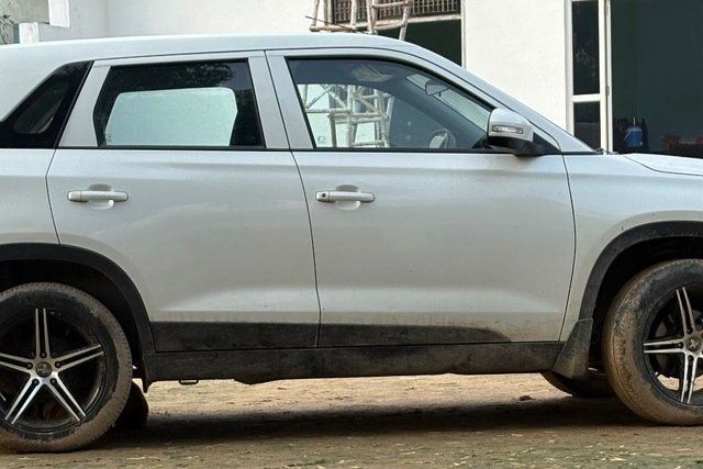 Maruti Suzuki Vitara Brezza LXI Second-hand 2022 Maruti Suzuki Vitara Brezza LXI for sale in Baghpat