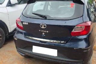 6 Used Tata Tiago in Varanasi