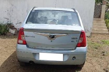 4 Used Mahindra Verito in Dhule