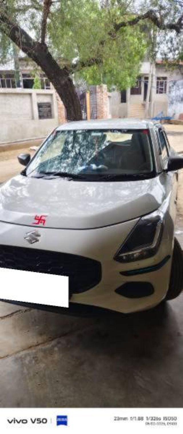 Maruti Suzuki Swift LXi Second-hand 2024 Maruti Suzuki Swift LXi for sale in Bharatpur