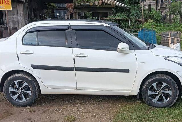 Maruti Suzuki Swift Dzire AMT VXI Second-hand 2017 Maruti Suzuki Swift Dzire AMT VXI for sale in Silchar