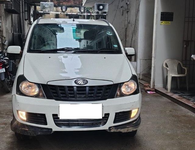 Mahindra Quanto C8 Second-hand 2014 Mahindra Quanto C8 for sale in Bhagalpur