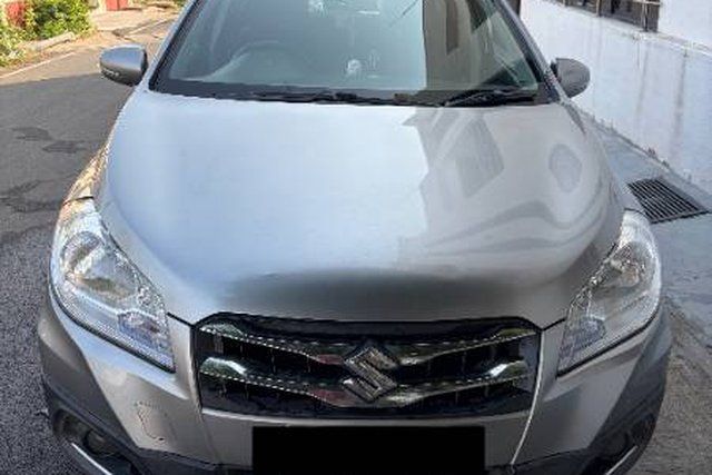 Second-hand 2017 Maruti Suzuki S Cross DDiS 200 Zeta for sale in Bangalore