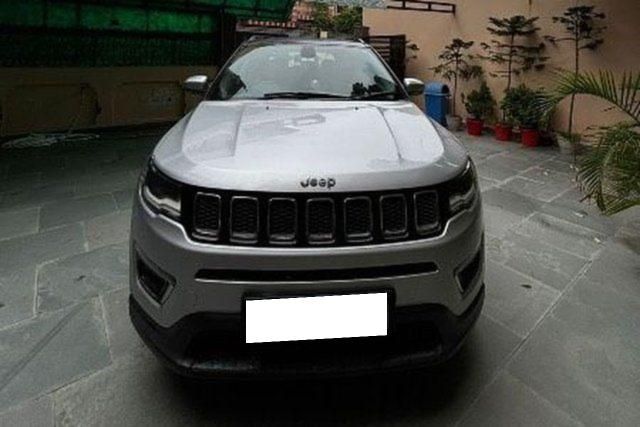 Second-hand 2018 Jeep Compass 2.0 Limited for sale in Noida