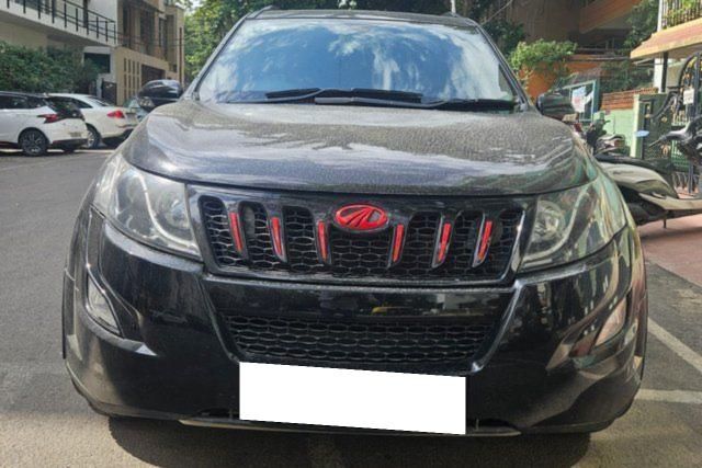 Mahindra XUV500 W10 AWD Second-hand 2015 Mahindra XUV500 W10 AWD for sale in Bangalore