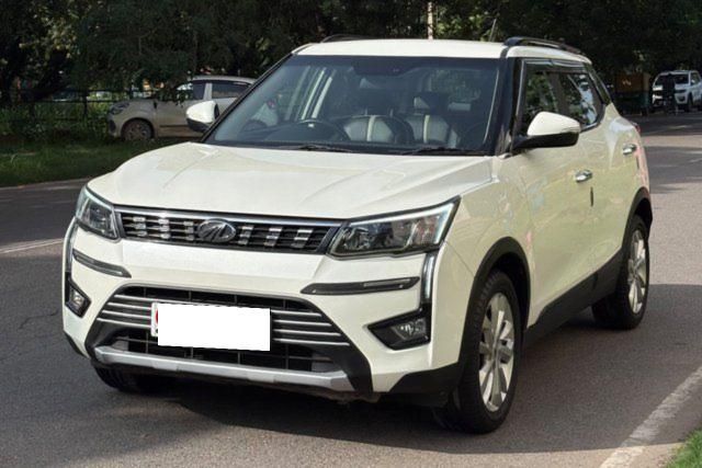 Mahindra XUV300 W8 AMT Diesel BSIV Second-hand 2019 Mahindra XUV300 W8 AMT Diesel BSIV for sale in Chandigarh