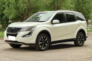 13 Used Mahindra XUV500 in Indore