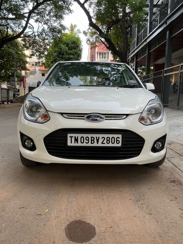 Ford Figo Diesel ZXI Second-hand 2013 Ford Figo Diesel ZXI for sale in Chennai