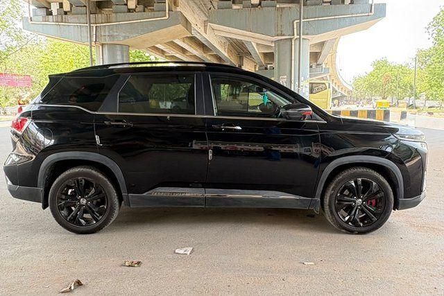 MG Hector BlackStorm Diesel 2024-2025 Second-hand 2024 MG Hector BlackStorm Diesel 2024-2025 for sale in Ahmedabad