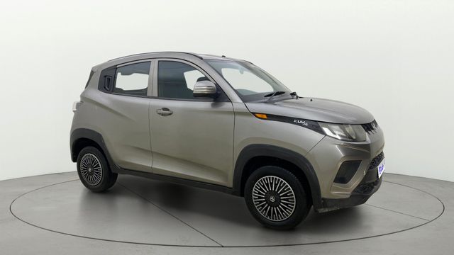Mahindra KUV 100 NXT G80 K6 Plus 5Str Second-hand 2018 Mahindra KUV 100 NXT G80 K6 Plus 5Str for sale in Ahmedabad