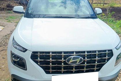 8 Used Hyundai Venue