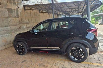 9 Used Kia Sonet