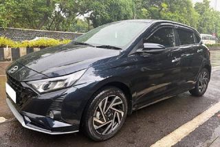 Used Hyundai i20 Asta Opt IVT