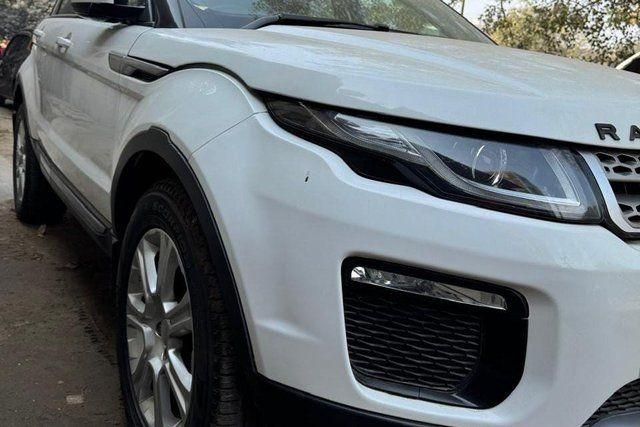 Land Rover Range Rover Evoque 2.0 TD4 SE Second-hand 2017 Land Rover Range Rover Evoque 2.0 TD4 SE for sale in New Delhi
