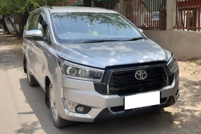 Second-hand 2020 Toyota Innova Crysta 2.4 G MT for sale in New Delhi