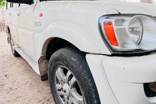 Used Mahindra Scorpio VLX 2WD AIRBAG BSIII