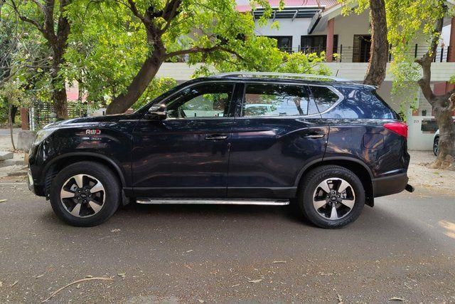 Mahindra Alturas G4 4X2 AT High Second-hand 2022 Mahindra Alturas G4 4X2 AT High for sale in Bangalore