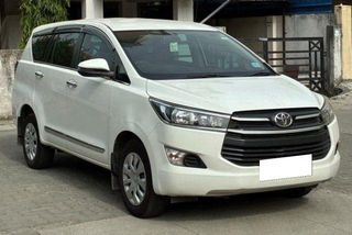 Used Toyota Innova Crysta 2.4 G MT