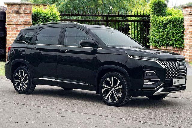 MG Hector Plus Savvy Pro CVT 7 Str 2023-2025 Second-hand 2025 MG Hector Plus Savvy Pro CVT 7 Str 2023-2025 for sale in New Delhi