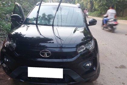 22 Used Tata Nexon