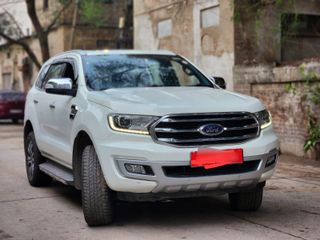 Used Ford Endeavour Titanium Plus 4X2 AT