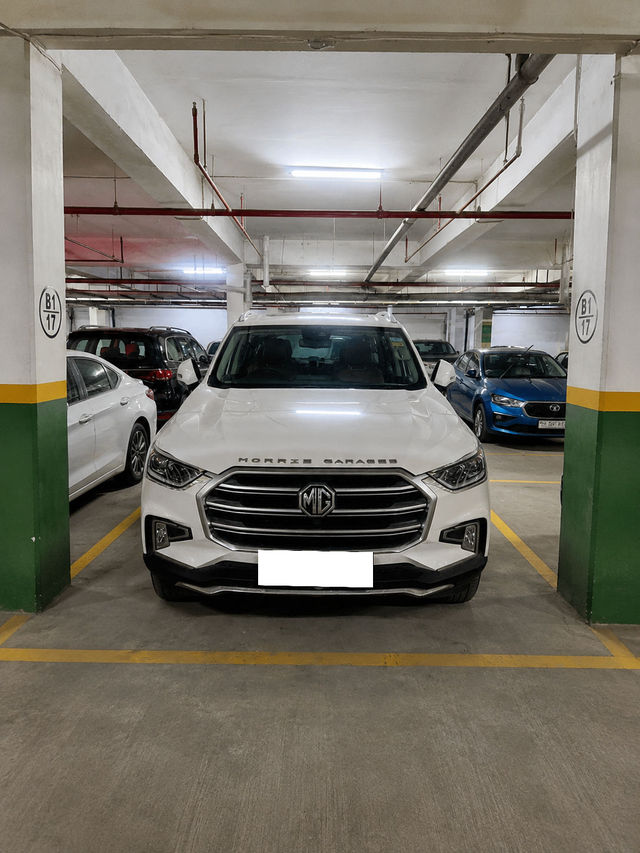 Second-hand 2021 MG Gloster Savvy 6-Str for sale in Noida