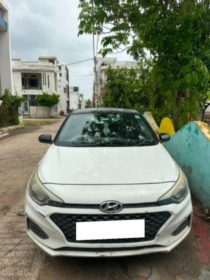 13 Used Hyundai i20