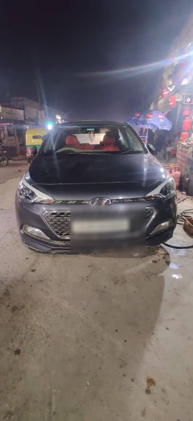 Hyundai i20 Asta Option 1.2 Second-hand 2017 Hyundai i20 Asta Option 1.2 for sale in New Delhi