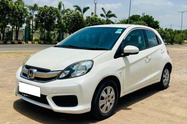 Second-hand 2017 Honda Brio 1.2 S MT for sale in Vadodara