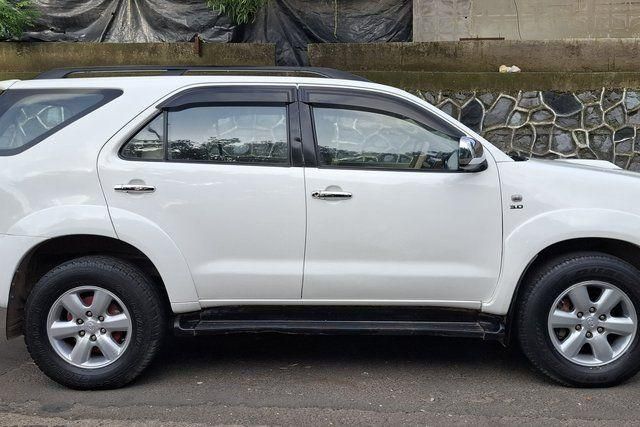Second-hand 2011 Toyota Fortuner 3.0 Diesel for sale in Mumbai