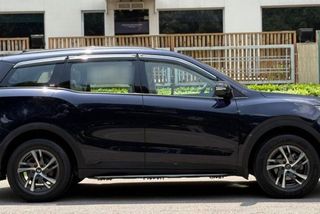 Used Mahindra XUV700 AX5 Diesel AT BSVI