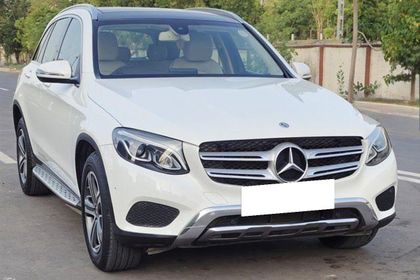 Used 220d 4MATIC Sport