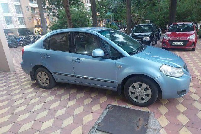 Second-hand 2011 Maruti Suzuki SX4 VXI for sale in Mira Road