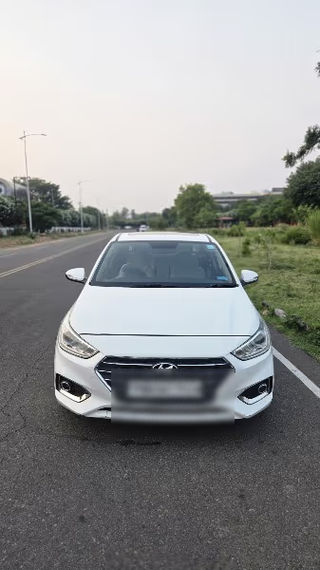 5 Used Hyundai Verna in Panchkula