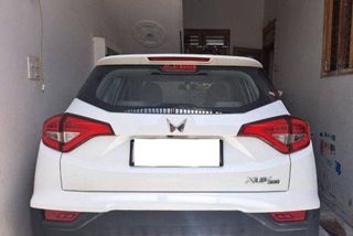 Used Mahindra XUV300 W6