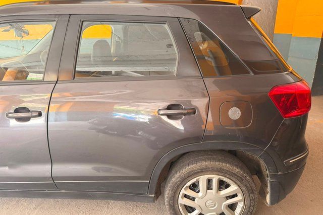 Maruti Suzuki Vitara Brezza VDi Option Second-hand 2017 Maruti Suzuki Vitara Brezza VDi Option for sale in Greater Noida