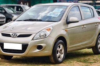 89 Used Hyundai i20 in Ahmedabad