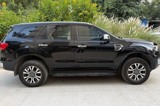 Ford Endeavour Titanium प्लस 4x4 AT Second-hand 2021 Ford Endeavour Titanium प्लस 4x4 AT for sale in Hyderabad