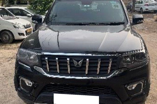 Mahindra Scorpio N Z8 AT Second-hand 2024 Mahindra Scorpio N Z8 AT for sale in New Delhi