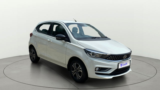 Tata Tiago XZA Plus AMT CNG Second-hand 2024 Tata Tiago XZA Plus AMT CNG for sale in Vadodara